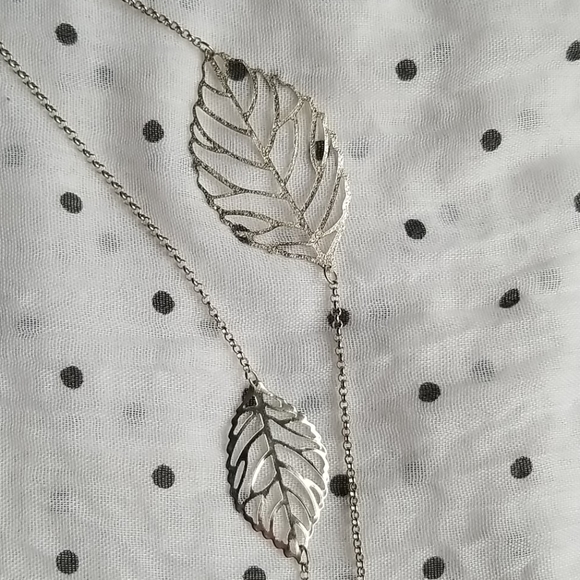 Aldo double stranded long silver leaf necklace - Picture 4 of 5